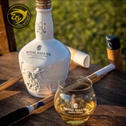 Chivas Royal Salute Polo 21 - Phiên bản tuyết Limited Chivas Royal Salute Polo 21 - Phiên bản tuyết Limited
