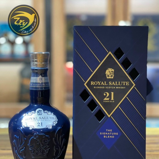 Rượu Chivas 21 Royal Salute